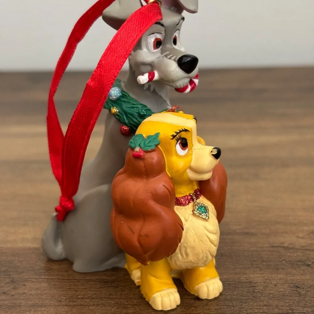 Disney Parks LADY AND THE TRAMP Holiday Christmas Tree Ornament Dogs Decor Candy